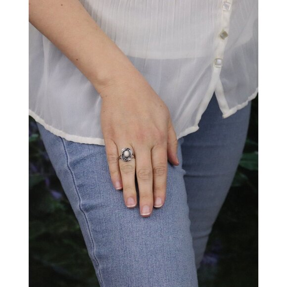 Sterling Silver Natural Mother of Pearl Ring Leaf Ring Size 6 1/4 - Picture 4 of 6